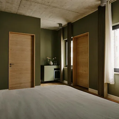 Art Hotell 3*